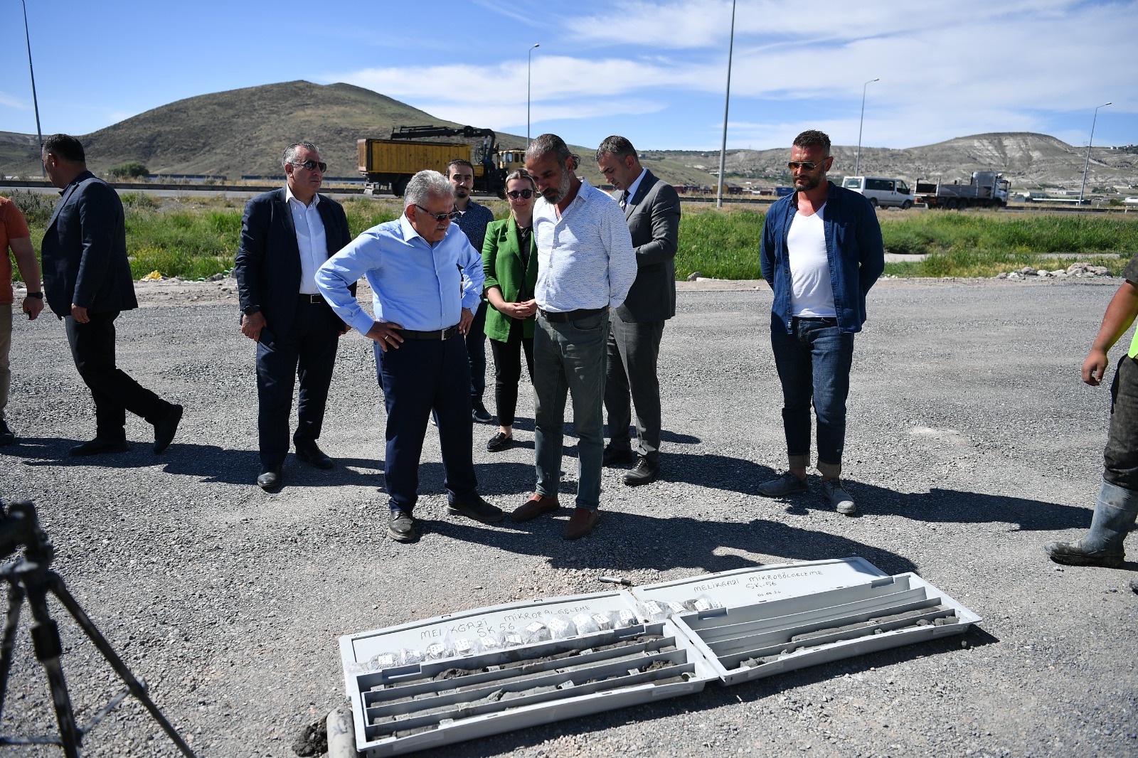 Başkan Büyükkılıç, “Şehir zemininin röntgenini çekiyoruz”